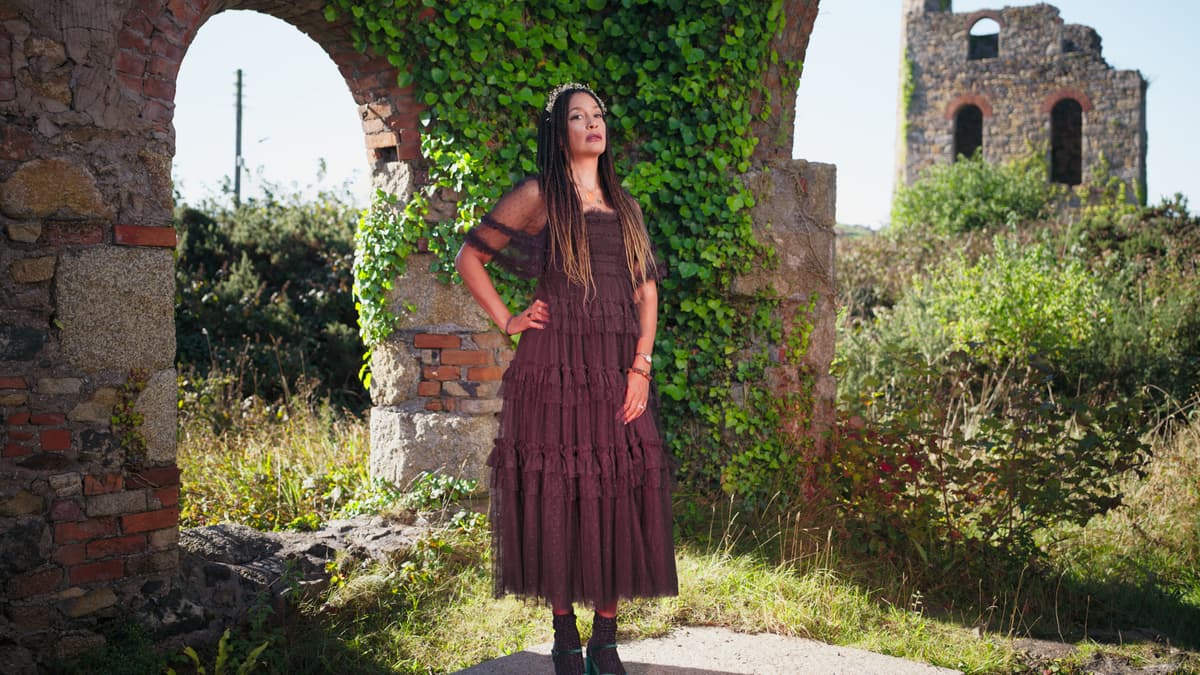 A homecoming gig for award winner Angeline Morrison