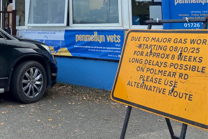 A sign on Holmbush Road in St Austell warning drivers to take an alternative route. (Picture: Andrew Townsend)