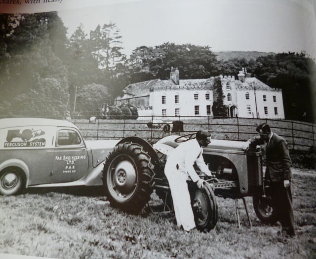 Barrie Doney: Tractor repairs in a historic environment