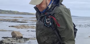 Police seek to identify man following dog bite