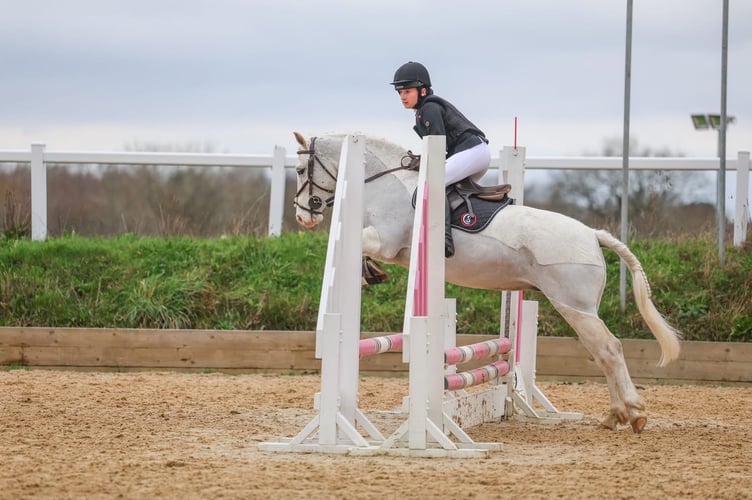 A CSIA rider makes it look easy.