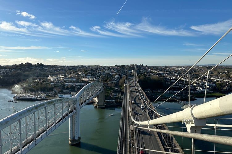 The Tamar Bridge and Torpoint Ferry Joint Committee have backed a proposed increase to the Tamar Tag administration fee from 80p to £2 a month 