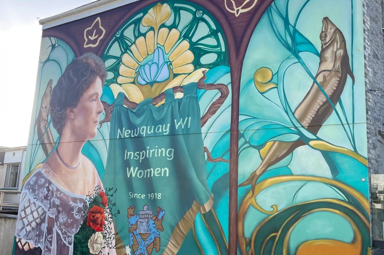 The new mural is a tribute to Newquay WI (