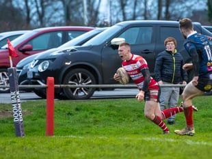 Brown's late long-range penalty ends Saints' superb unbeaten run