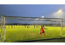 Liskeard's long unbeaten run ended by brilliant Sticker