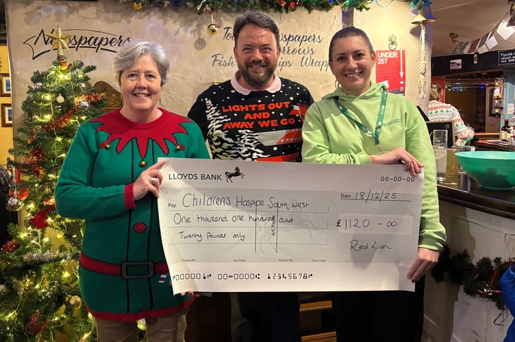 Pub quiz raises over £1,100 for children's hospice.