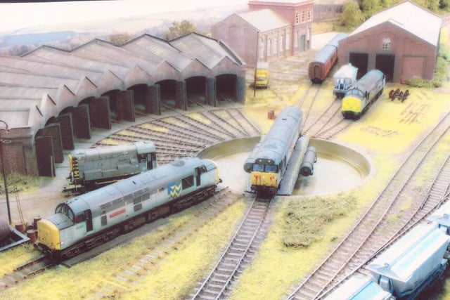Barrie Doney: Rail turntables at St Blazey