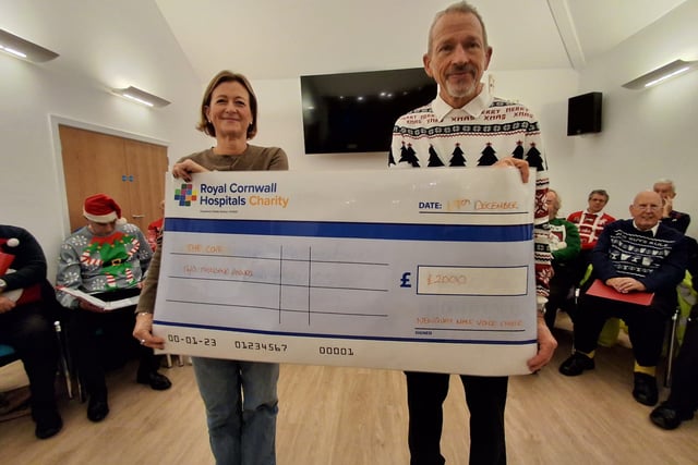 Choir donates £4,000 to good causes following its fundraising efforts
