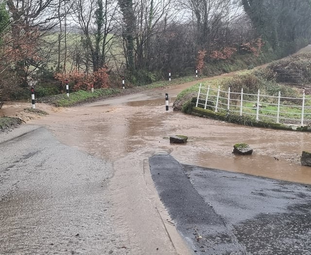 Residents urged to avoid floodwater as tides and rivers rise