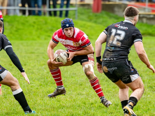Saints secure first-ever victory at Exmouth to close on the top four