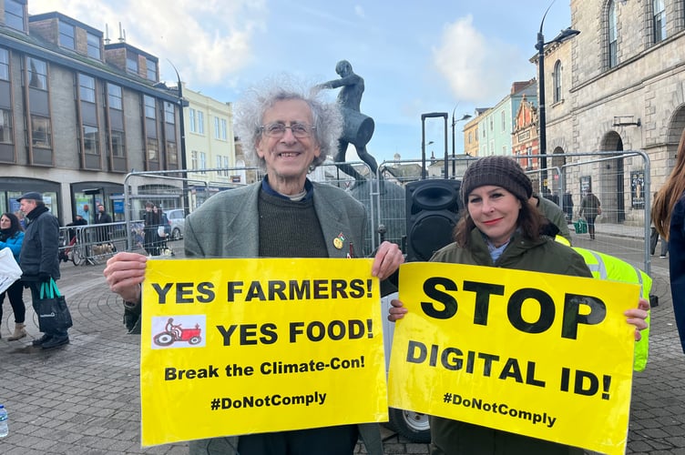Piers Corbyn and Shelley Tasker