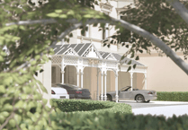 Major plans to redevelop prominent hotel site receives support