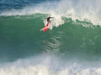 Brave surfers take on the mighty Cribbar