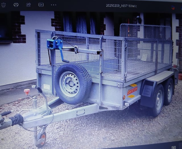 Police seek help after Bodmin trailer theft