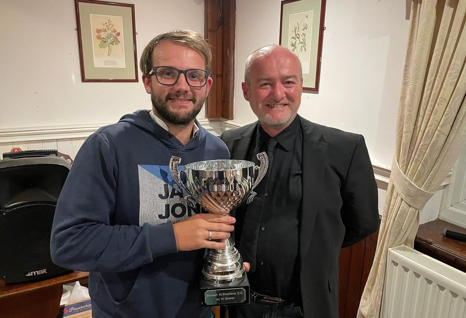 Ashes lose all-rounder as Petherbridge seeks top-level comeback