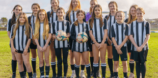 School netball team scores semi final place in national comp