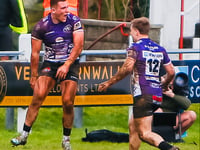 Moody helps inspire Pirates back to winning ways against Exiles