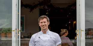 Celebrity chef awarded Michelin star for new restaurant