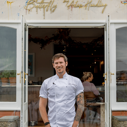 Celebrity chef awarded Michelin star for new restaurant