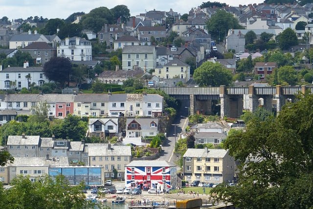 Saltash residents urged to nominate local heroes