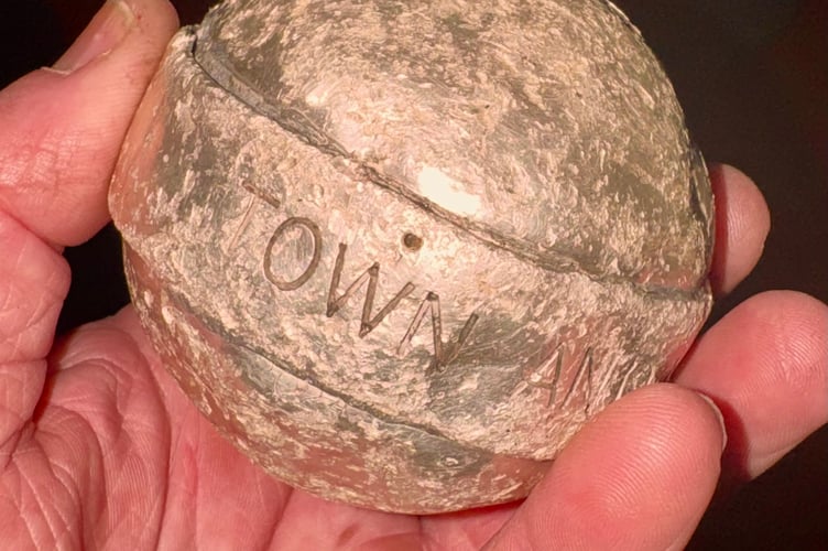 The Silver Ball, bearing the marks of battle, is brought out in the evening and dunked into a jug of ale before being passed around. This is known as ‘Silver Beer’, said to bring good luck and good health. Many gallons are shared over the course of the night in pubs throughout the Town