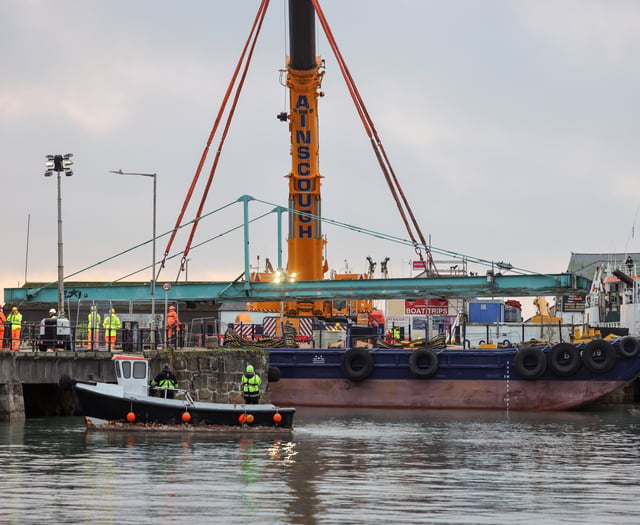 Key Penzance bridge lifted onto barge for refurbishment 