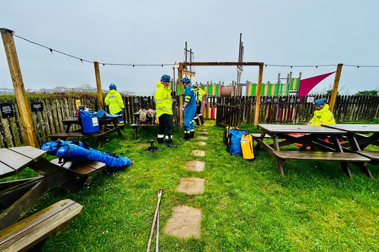 Coastguard carried out a rope rescue (Picture: Newquay Coastguard Search and Rescue Team)