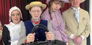 Renowned youth theatre group to tour