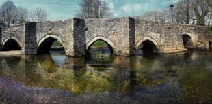 Henwyn tyller/Place names: Lostwithiel 