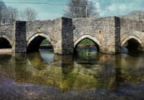 Henwyn tyller/Place names: Lostwithiel