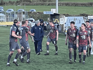 Blues dig deep to earn crucial three points in title race