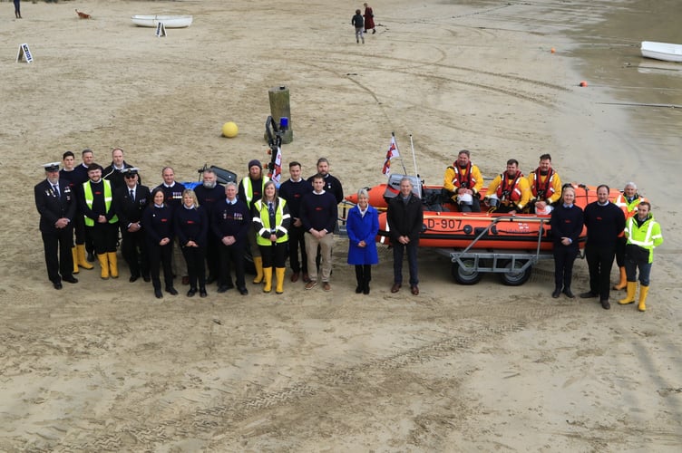 Crew and donors (Picture: A spectacular demonstration of the D class and her capabilities  (Picture: Tim Stevens – RNLI Sennen Cove Lifeboat)