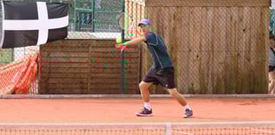 Tennis coach to represent England