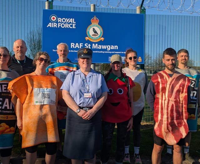 Personnel serve up £3,600 to fight food poverty 