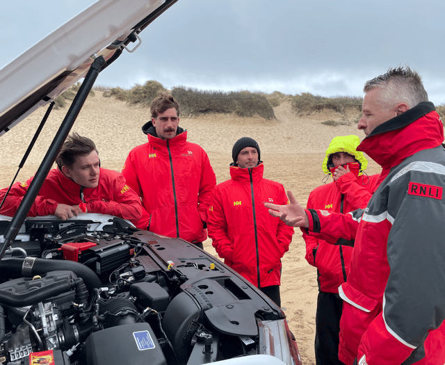 RNLI lifeguard service marks 25th anniversary 
