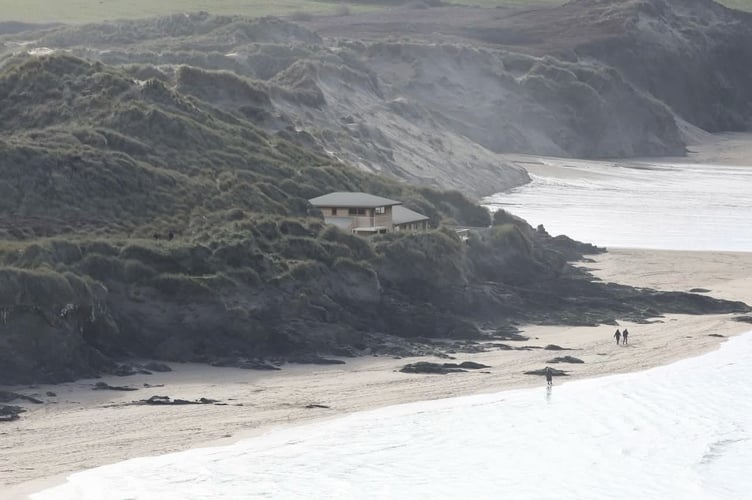 How the new clubhouse and lifeguard station could look