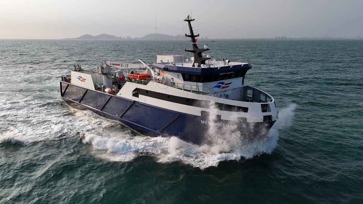 Menawethan's 72-day voyage from Vietnam to Scilly