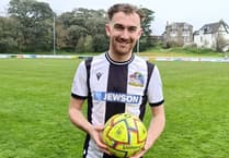 Magpies stay third as Trudgeon's hat-trick downs St Day