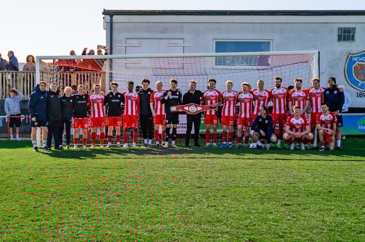 Brad Pauls with the Newquay squad.