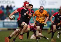 Pirates ease past Chinnor to maintain top six push