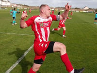 Downing's late header keeps Newquay's season alive