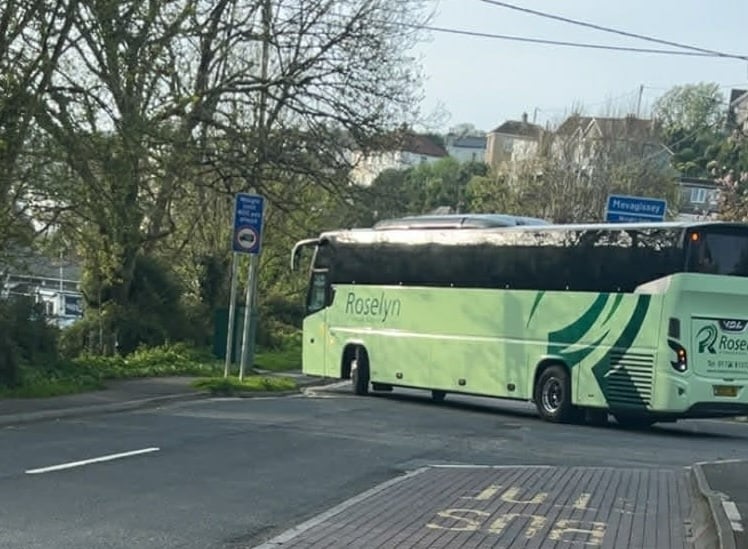 Councillors call for changes to ‘unfair’ school bus policy in Cornwall