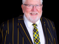 Tributes paid to respected former head teacher 