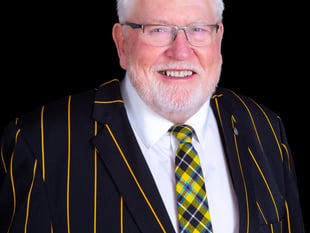 Tributes paid to respected former head teacher 