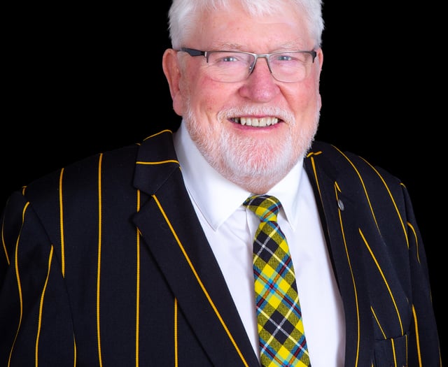 Tributes paid to respected former head teacher 