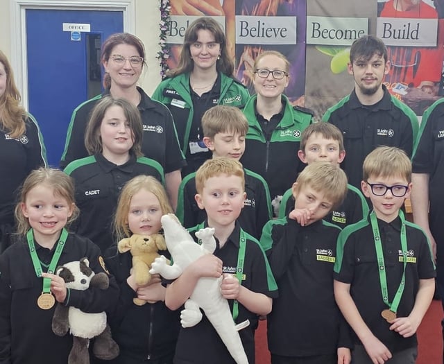 Young lifesavers praised for fundraising dedication