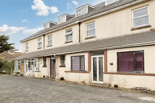 Plans submitted to demolish former hotel and construct housing 