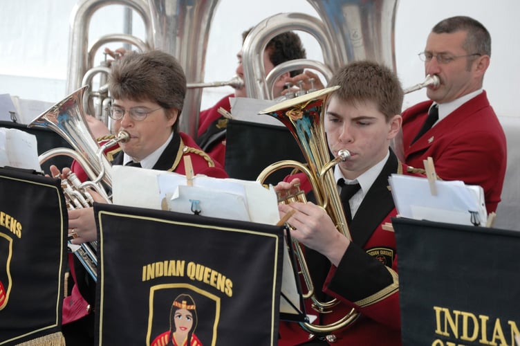 Indian Queens Band performing in 2007