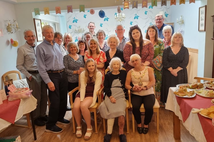 Town Mayor Christina Whitty has paid tribute to centenarian Eileen Lyne after attending her 100th birthday celebration at Eventide Care Home.