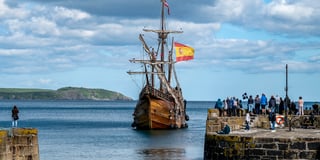 Sailing ship makes impressive entry at heritage harbour